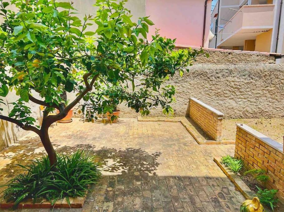 Gemelli House - City Center Тропеа Екстер'єр фото
